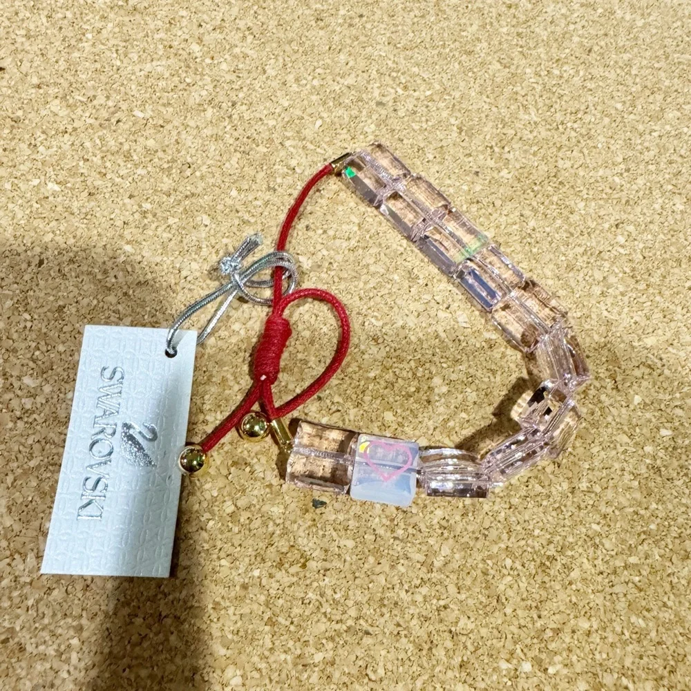 SWAROVSKI Letra Symbolic Crystal Bracelet Jewelry Collection- Heart Pink - Picture 7 of 7